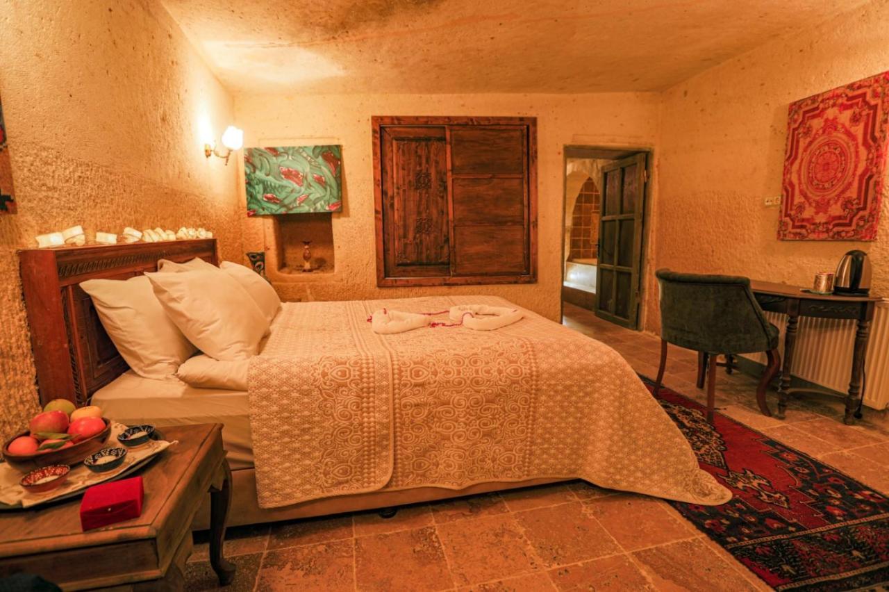 Sinasos Palace Cave Hotel อูร์กุบ ภายนอก รูปภาพ